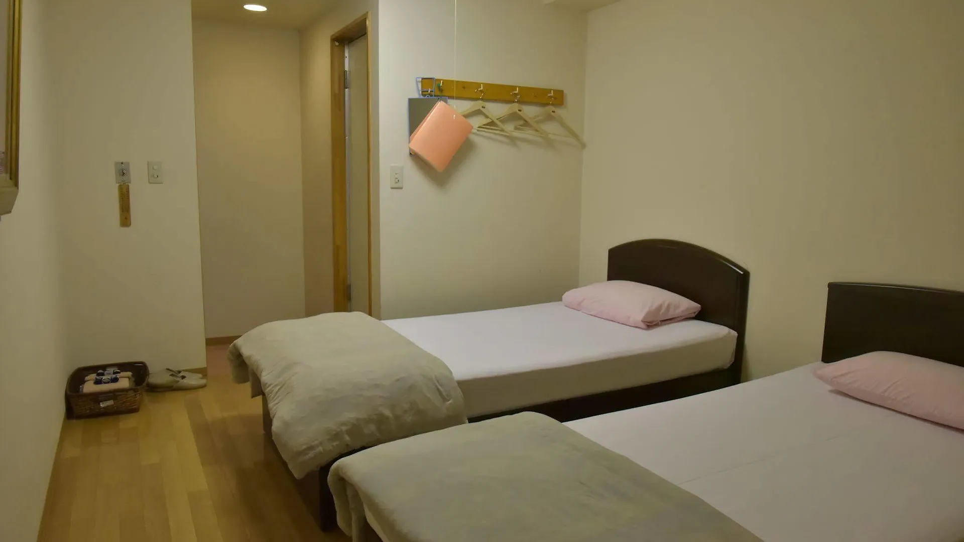 Hotel New Tochigiya Tokyo Japan
